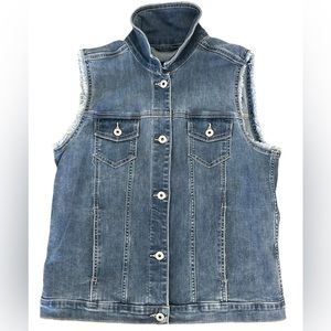 Abercrombie Kids Jean Vest - Size 15/16 NWT